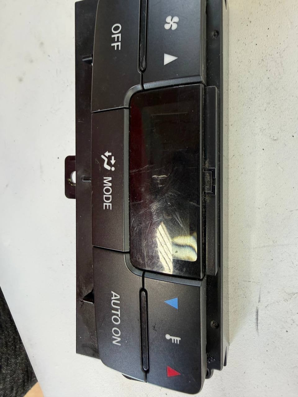 2014 Mazda cx9 Climate Control A/C Heater Temperature Control Panel TE6961325