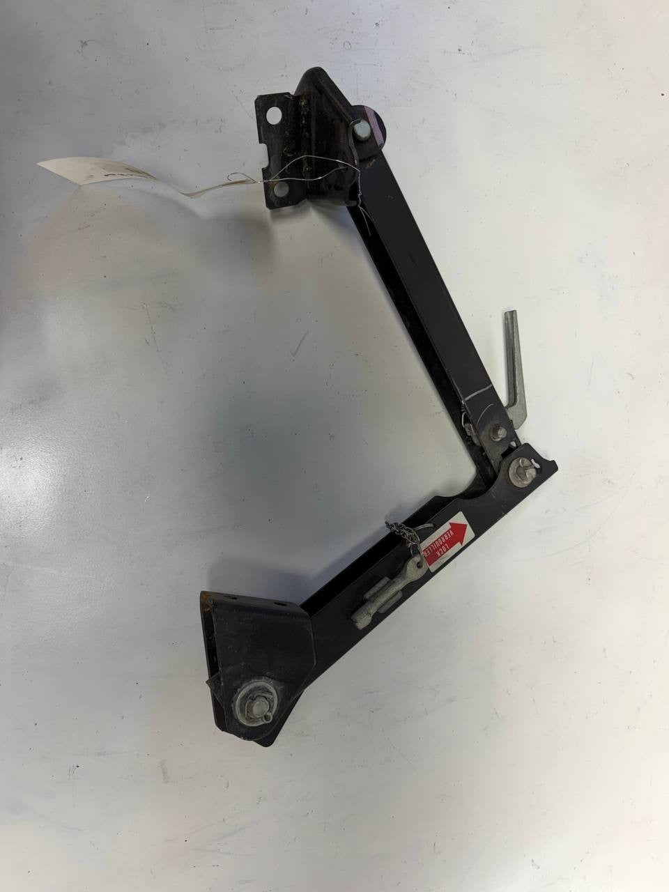 Isuzu NPR Cab Tilt Lock Support Stay Mechanism OEM Used