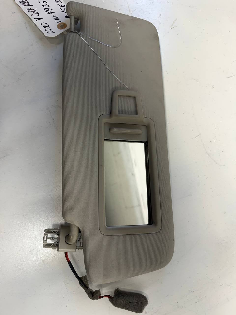 2020 Volkswagen Golf Alltrack Driver Left Sun Visor RH OEM Used