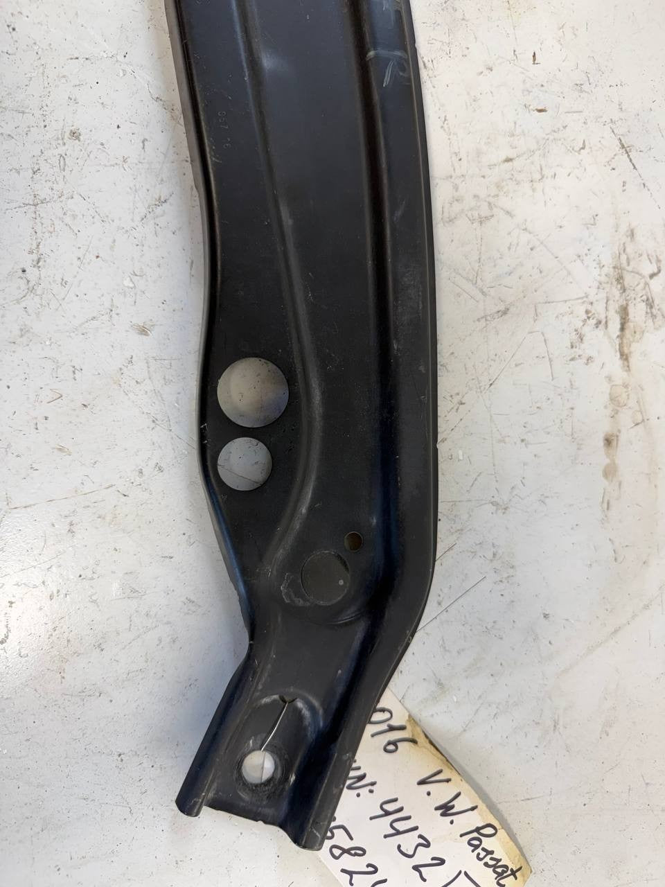 2016 VW Passat Front Headlight Mount Bracket 561805923C OEM Used