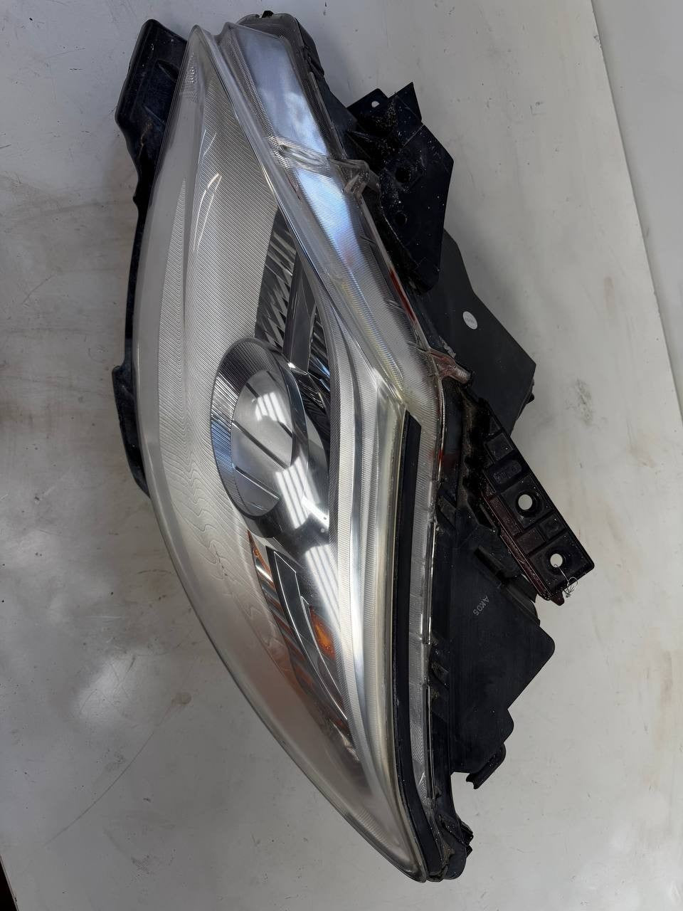 Mazda CX-9 2012 Left Side Headlight Headlamp LH OEM Used