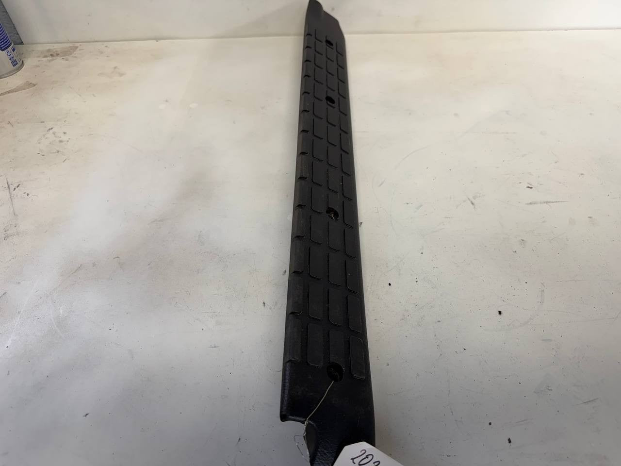 2022 Hino L6 Right Door Sill Scuff Plate Trim 67913E0030 OEM Used