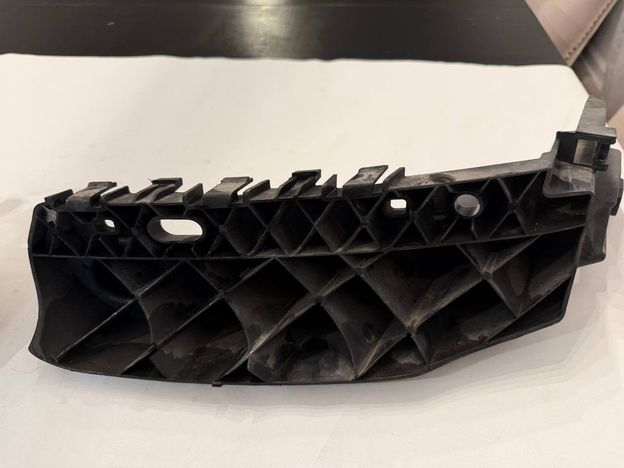 Dodge Durango 2013-2018 Front Bumper Bracket / Bumper Side Support) OEM Used