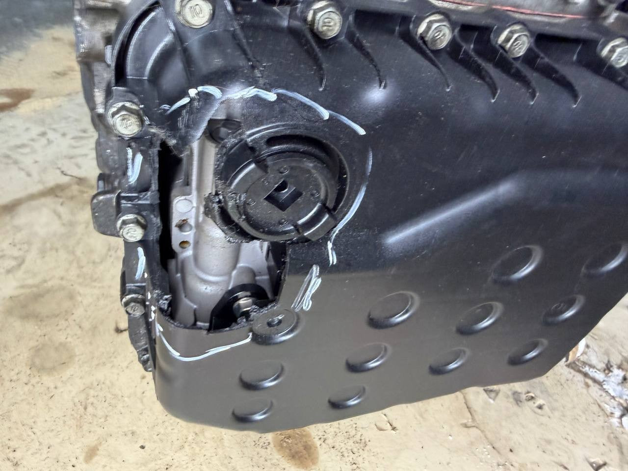 2016 Kia Sedona Automatic Transmission Assembly OEM Used