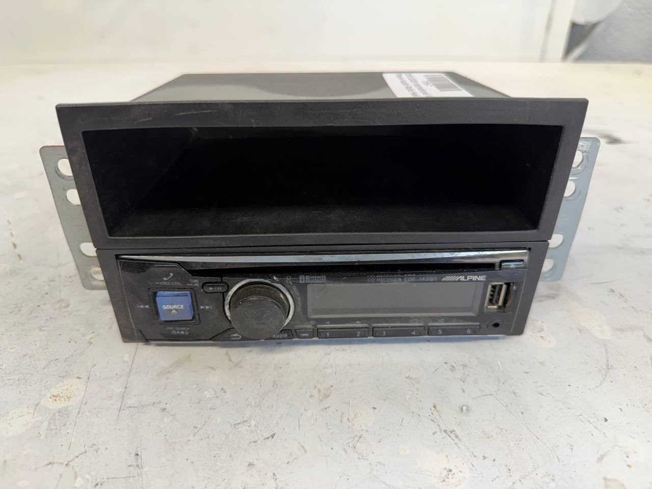 2012-2020 International AM/FM CD Player Radio Head Unit Assembly 8-98170-708-0