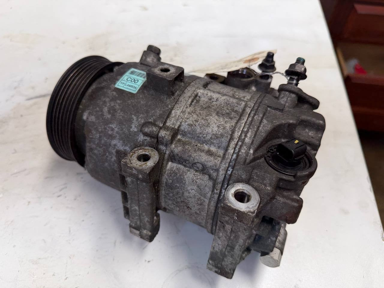 Kia Sedona 2016 A/C Air Conditioning Compressor F500YPCBA08 OEM Used
