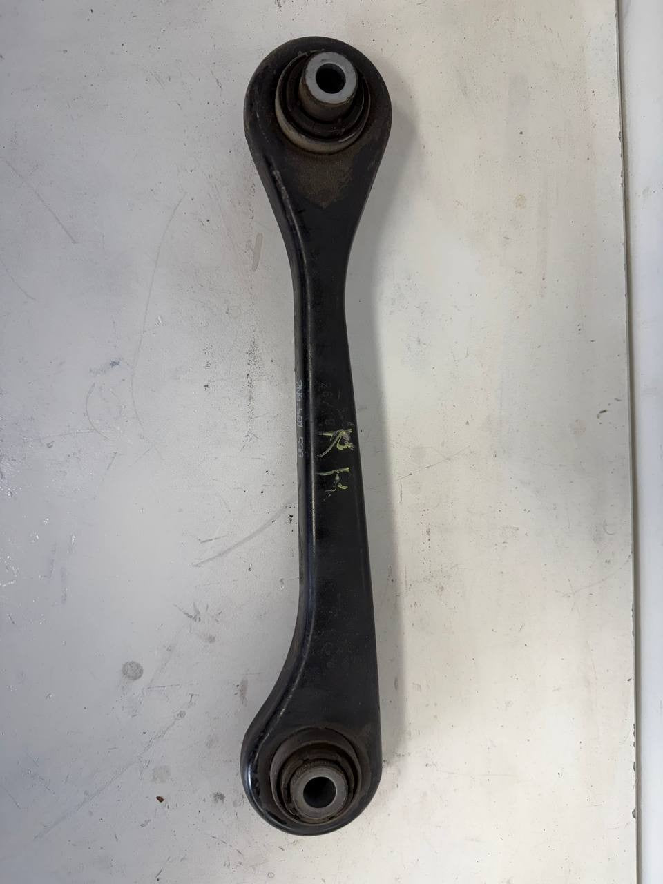 2020 Volkswagen Passat Rear Right Control Arm 7N0501530 OEM Used