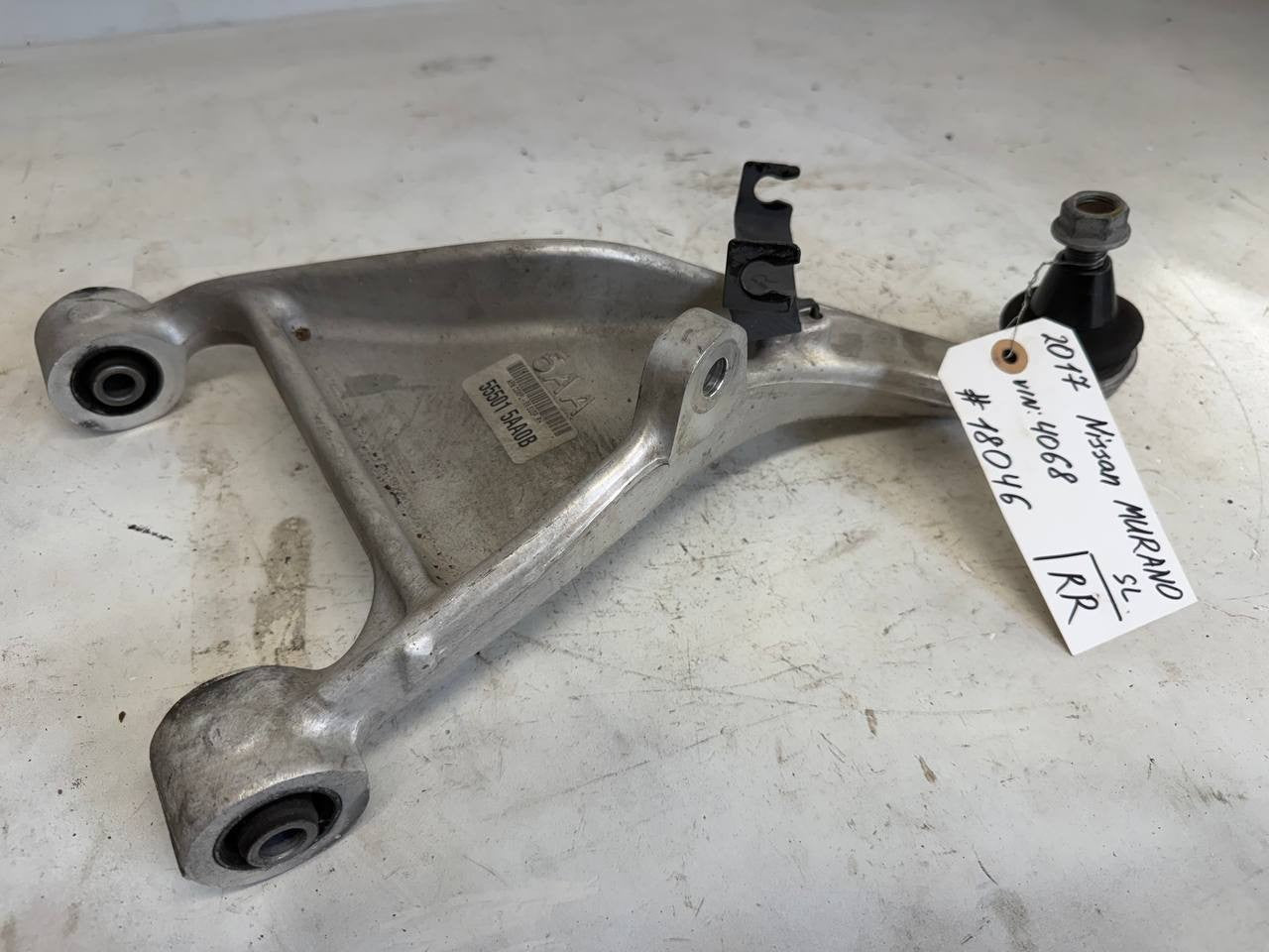 2017 Nissan Murano Rear Right Control Arm 555015AA0B OEM Used