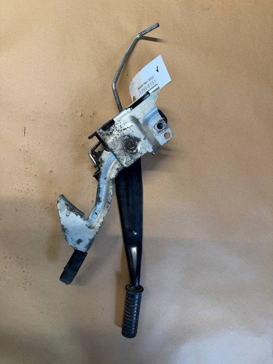 Isuzu NPR 2022 Cab Door Lock Handle Latch Mechanism OEM Used