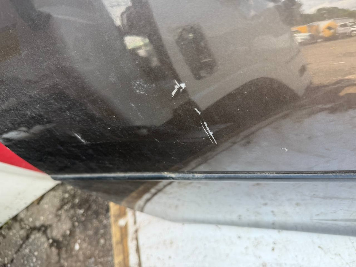 2017-2019 Infinity QX30 LH Driver Front Door Shell  Brown color Scratch OEM