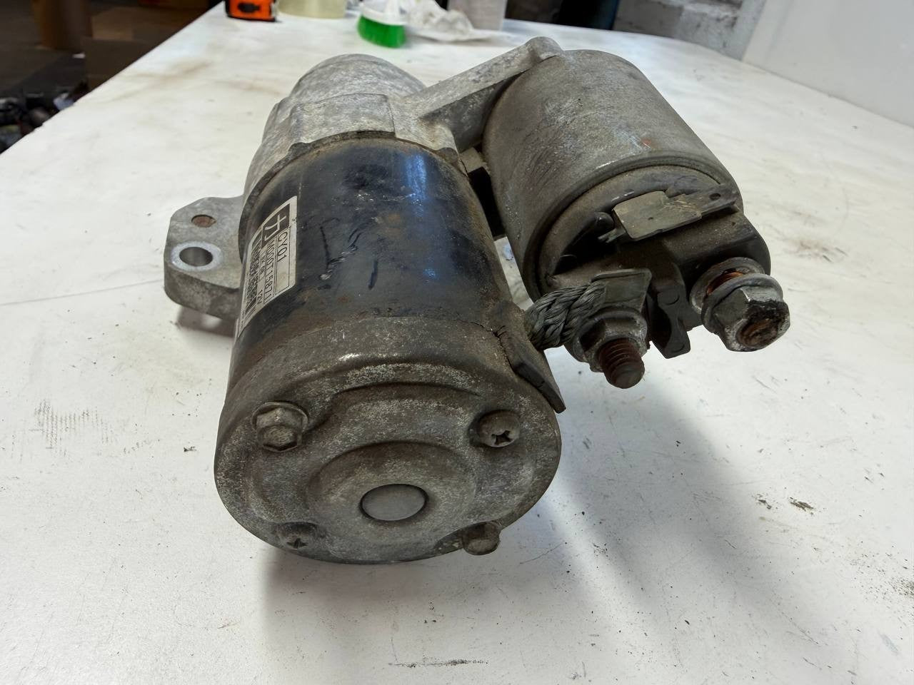 2009 Mazda cx9 Starter Motor M000T15871 OEM Used