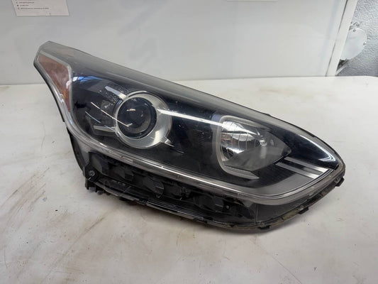 Kia Forte 2019-2021 Right Side Headlight Headlamp RH OEM Halogen/LED Used