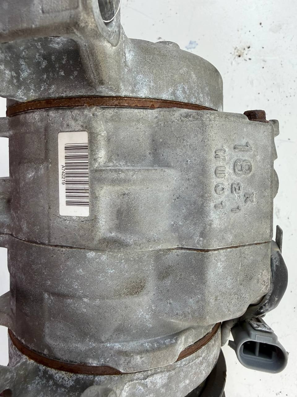 Denso A/C Compressor 10SE18F MC447280-1381 for Chevy Express 2500,Express 350