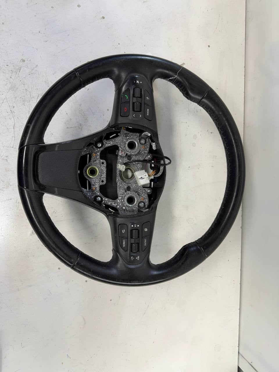 2015 Kia Sedona Steering Wheel Assembly 56100A9210WK OEM Used