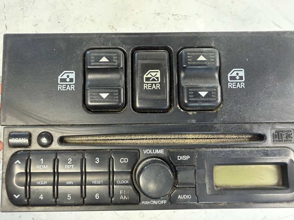 2008-2010 Isuzu OEM Single DIN AM/FM CD Player Audio Head Unit 2-90104-801-0 OEM