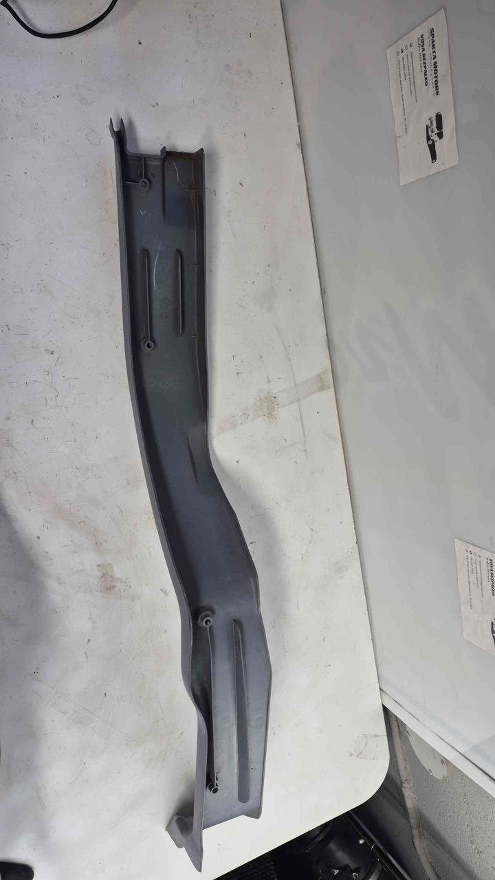 2012-2021  Mitsubishi Fuso Canter Door Sill Scuff Plate Trim Pair L+R