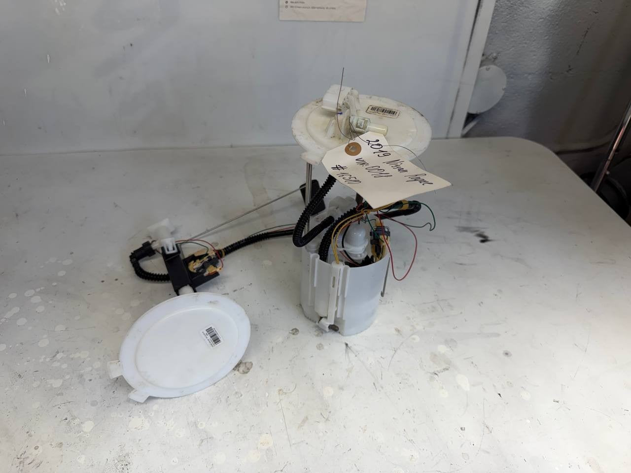 2019 Nissan Rogue Fuel Pump with Level Sending Unit 17040-4BA0C OEM
