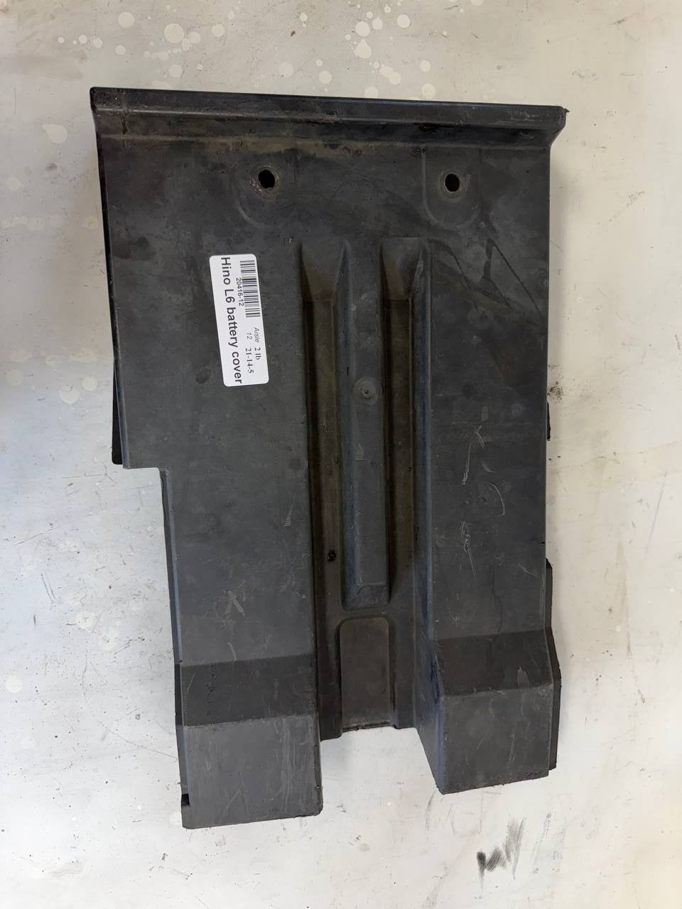 2022 Hino L6 Battery Cover OEM