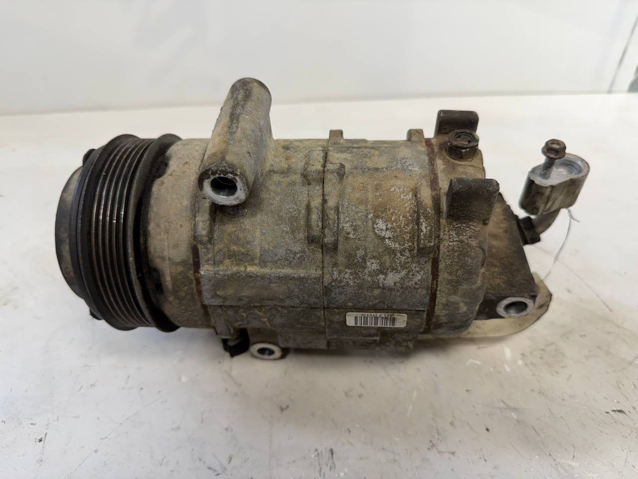 2009 Mazda cx9 A/C Air Conditioning Compressor HFC134A OEM Used