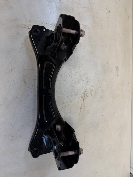 2023 Mazda CX-30 Rear Differential Mount Crossmember Support Bracket Frame Used