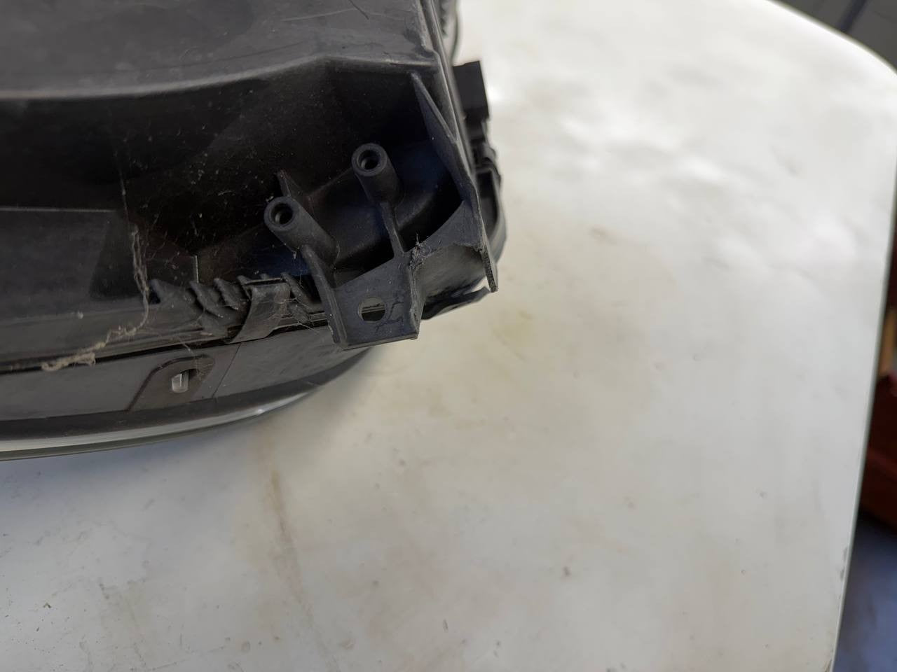 Mercedes-Benz C-Class C250 C350 2012-2015 Left Headlight Headlamp OEM Used