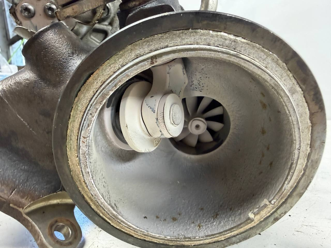 2016 Volkswagen Passat Turbocharger Assembly OEM Used