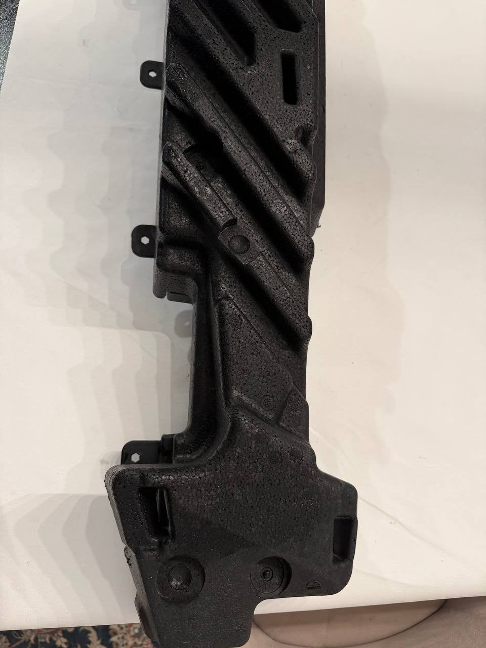 Cadillac CTS 2014-2019 Front Bumper Energy Absorber Spacer 23300857 OEM Used