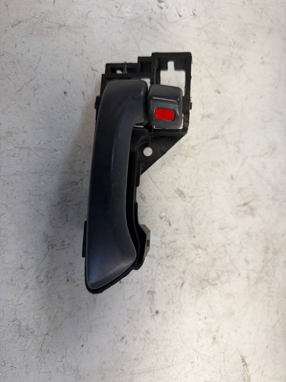 Isuzu NPR Driver Side Interior Door Handle LH OEM Used