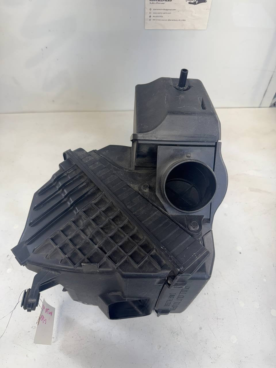 2016-2020 Kia Optima Air Filter Housing Air Cleaner Box 28100-C2330 OEM Used