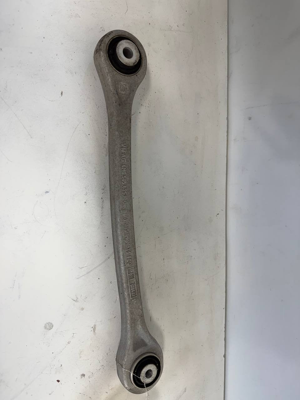 2021 - 2023 Audi A6 Rear Left Control Arm 4M0505425F OEM Used