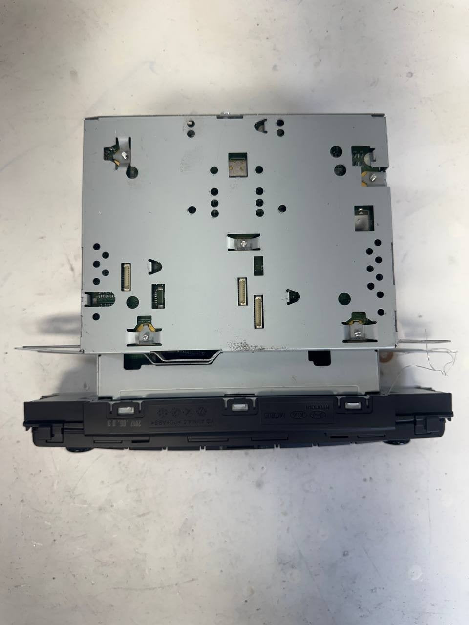 2017 Kia Cadenza Radio Audio Module D3965-51050 OEM Used