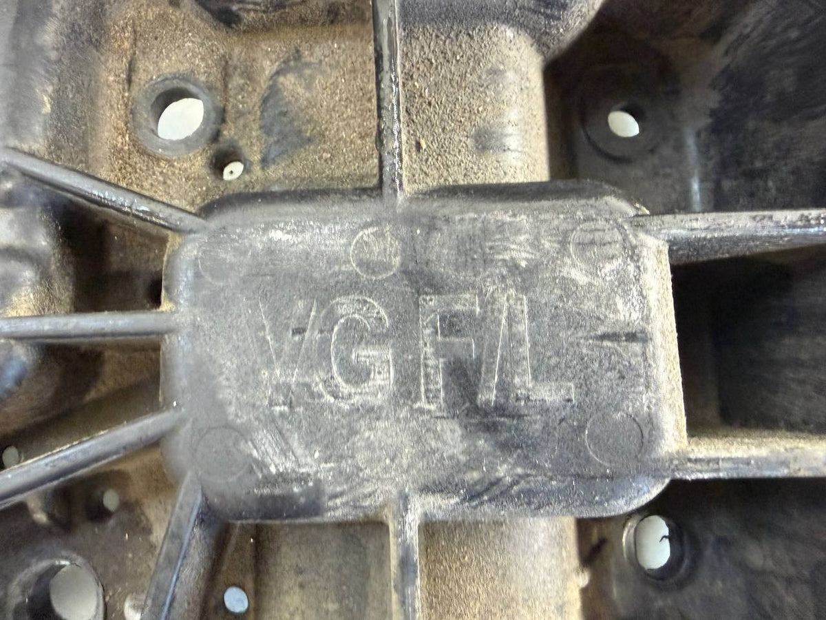 2014-2016 Kia Cadenza Battery Tray 37150-3R100 OEM Used