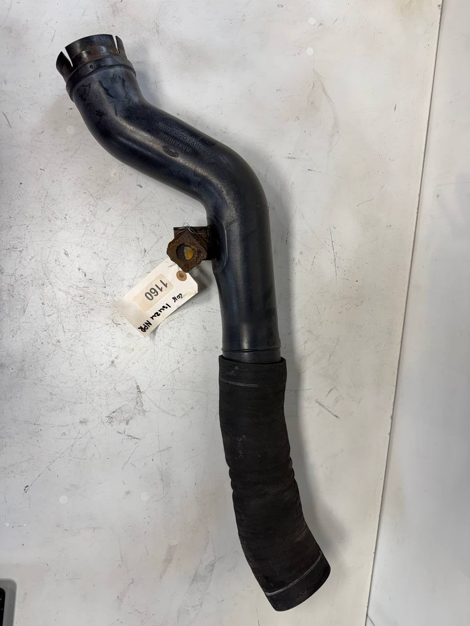 Isuzu NPR NQR NRR 5.2L Diesel Intercooler Charge Air Pipe Duct 8-98109-399 Used