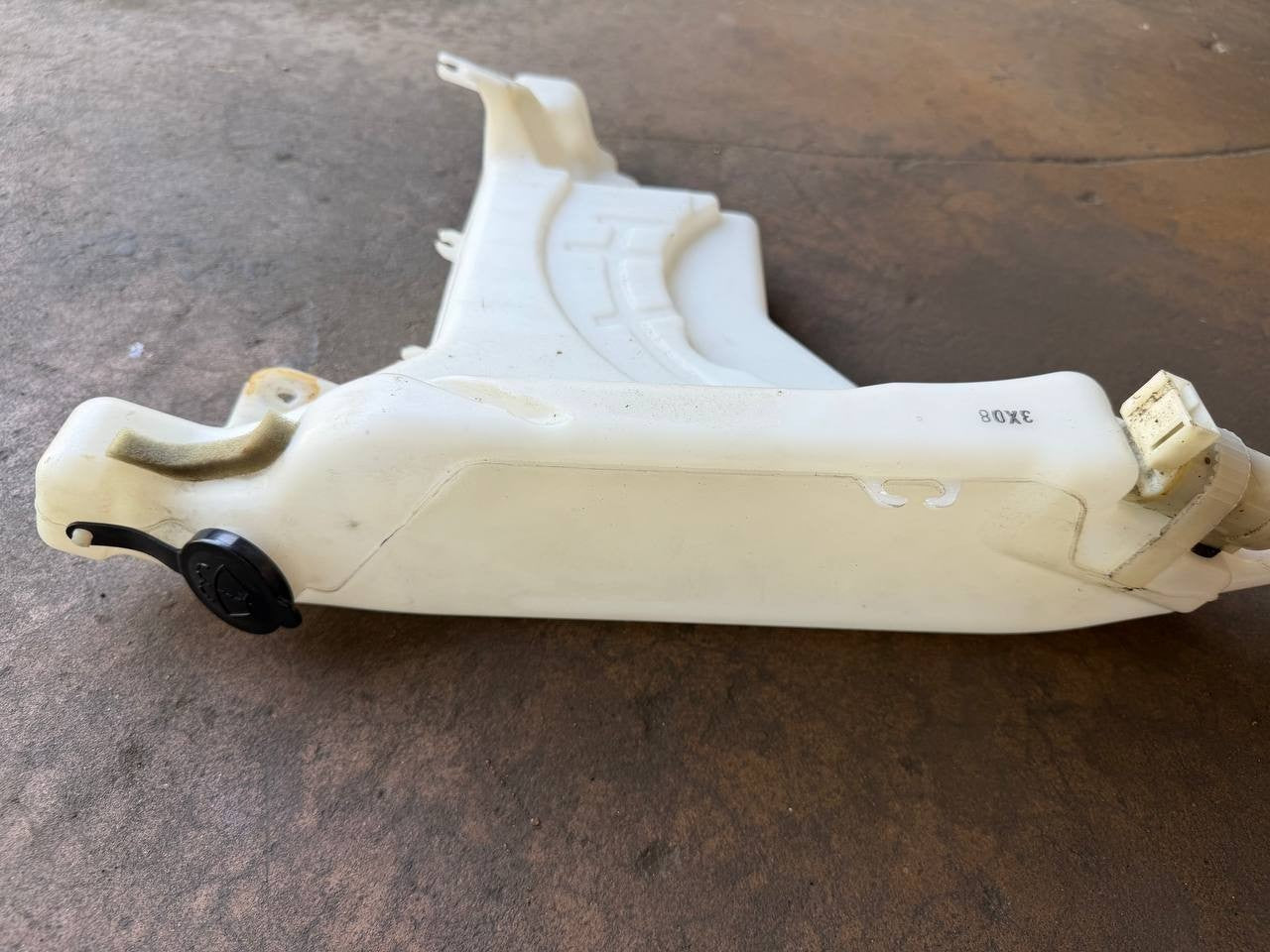 Isuzu NPR Windshield Washer Reservoir Tank OEM Used