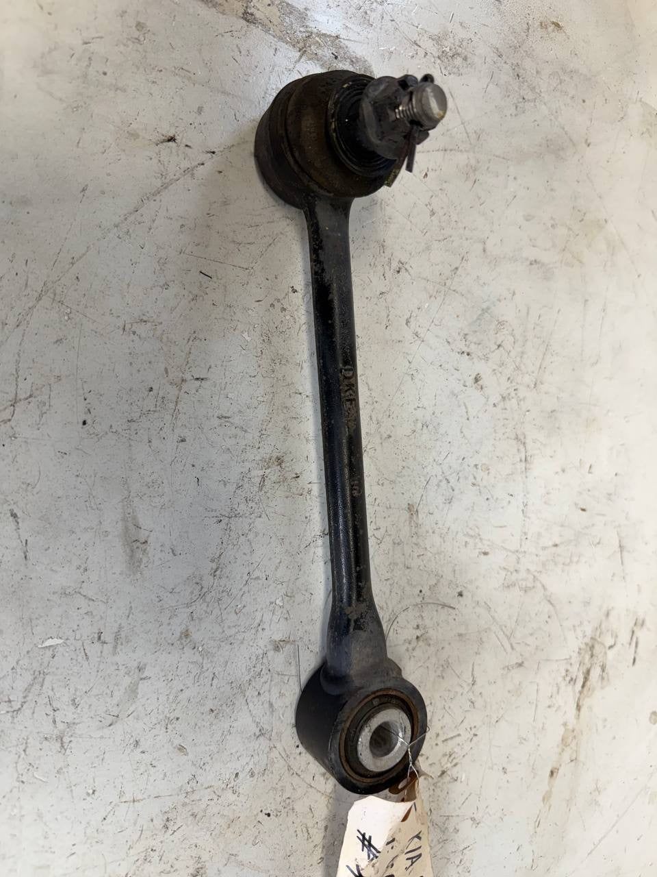 2015 Kia Sedona Control Arm OEM Used