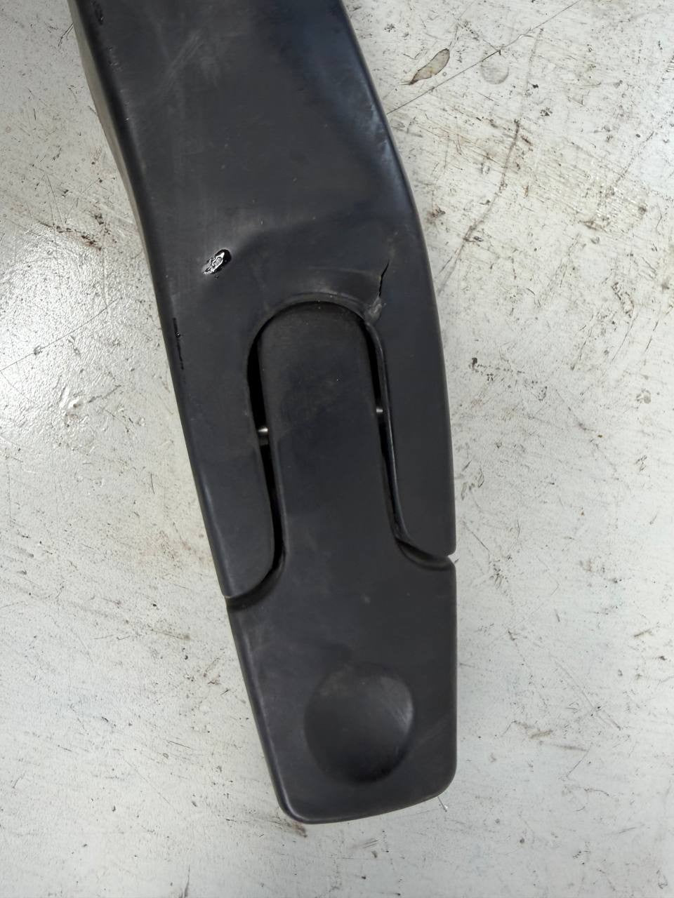 International Truck Hood Rubber Latch Catch Hood Lock Rubber Stopper OEM Used