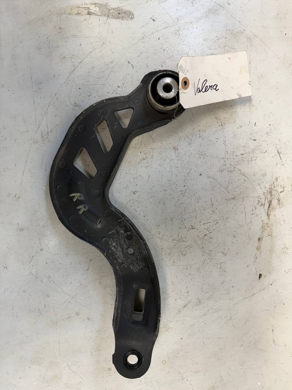 2018 Infiniti qx30 Rear Right Control Arm OEM Used