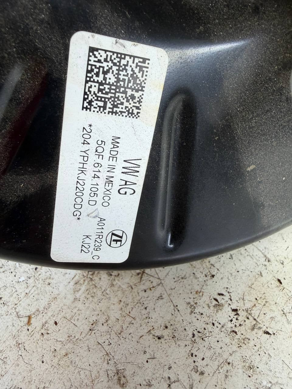 2022 Volkswagen Atlas Brake Booster Vacuum Servo 5QF614105D OEM Used