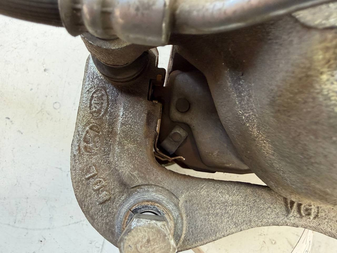 2015 - 2021 Kia Sportage Front Left Brake Caliper OEM Used