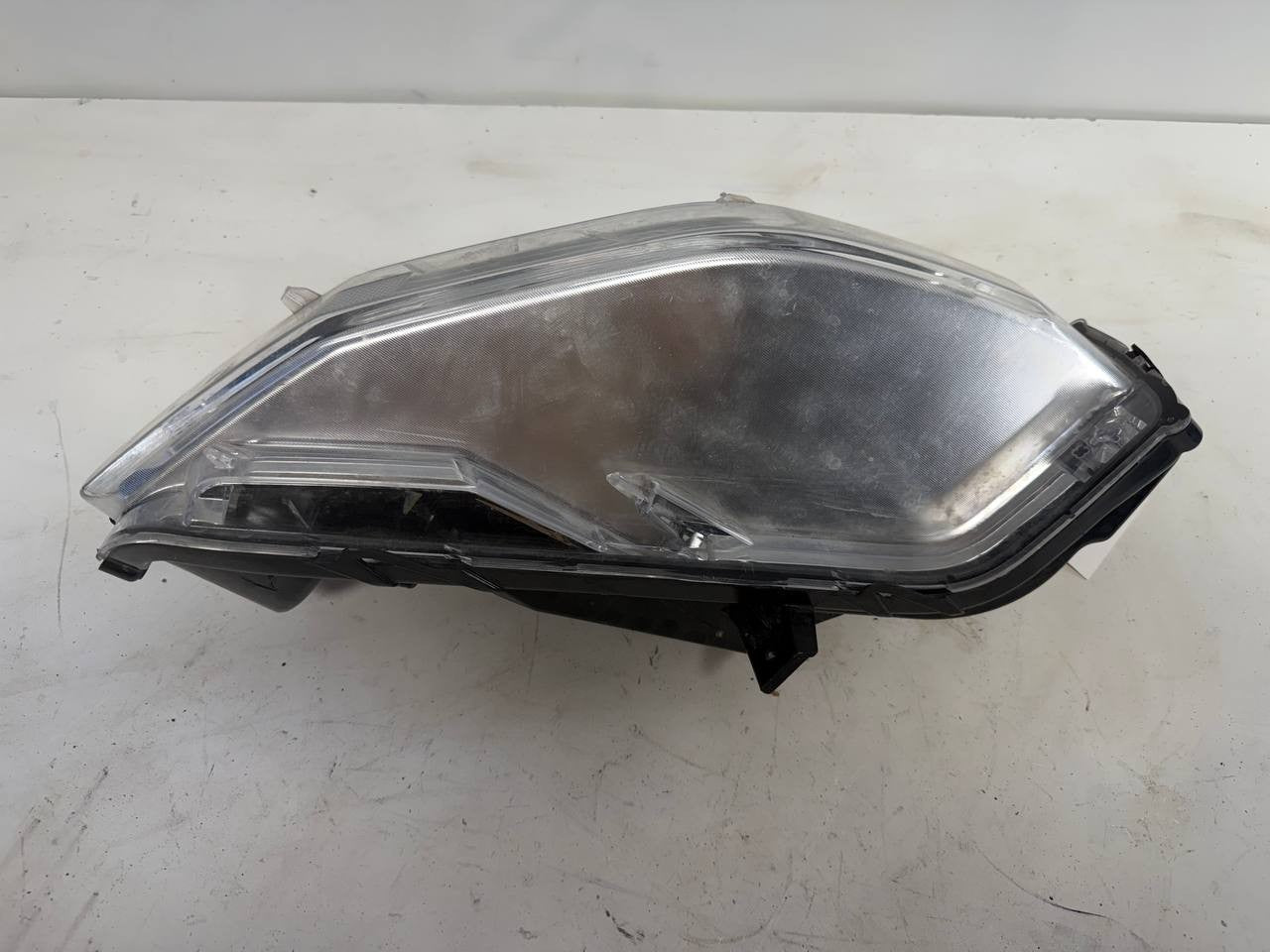 2018 - 2023 Ford Mustang Left Driver Side LED Fog Light PJR3B13201CG OEM Used