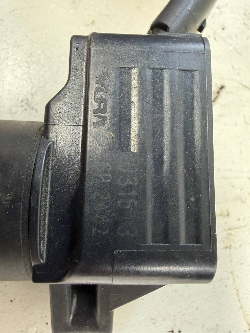 Kia Forte 2023 Ignition Coil Set of 3 27300-2E601 OEM Used