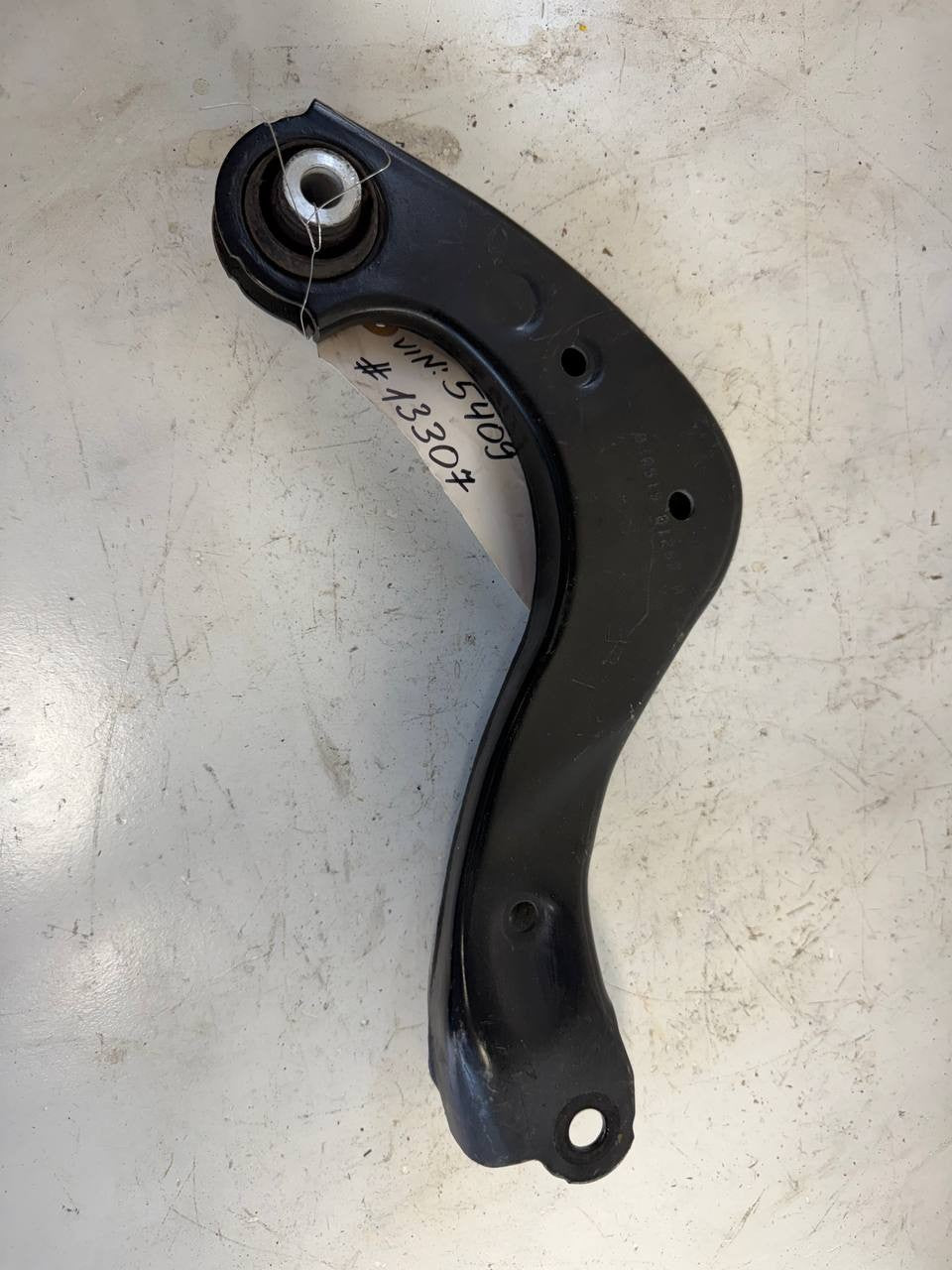2019 Toyota Camry Rear Upper Control Arm OEM Used