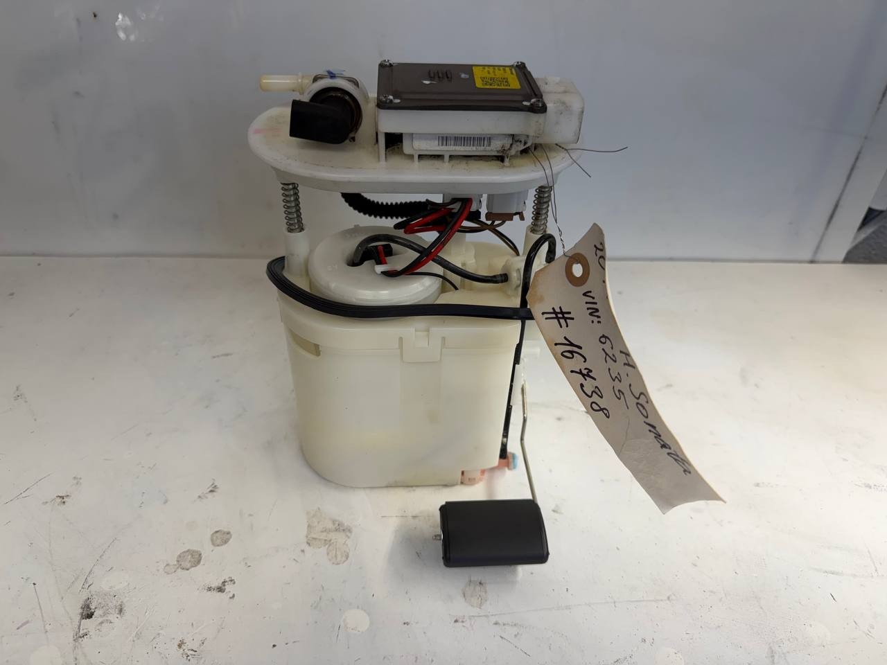 2017 Hyundai Sonata Fuel Pump 31110-E6000 OEM