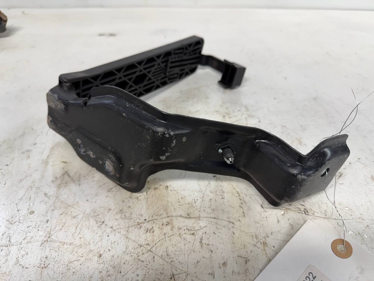 Isuzu NPR Accelerator Gas Pedal Assembly OEM Used