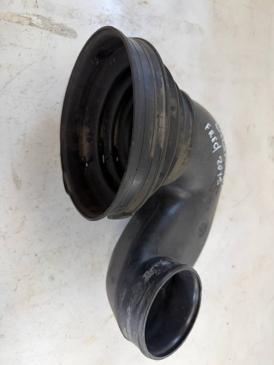 2015 Freightliner M2 106 Air Intake Duct 03-38645-000 OEM Used