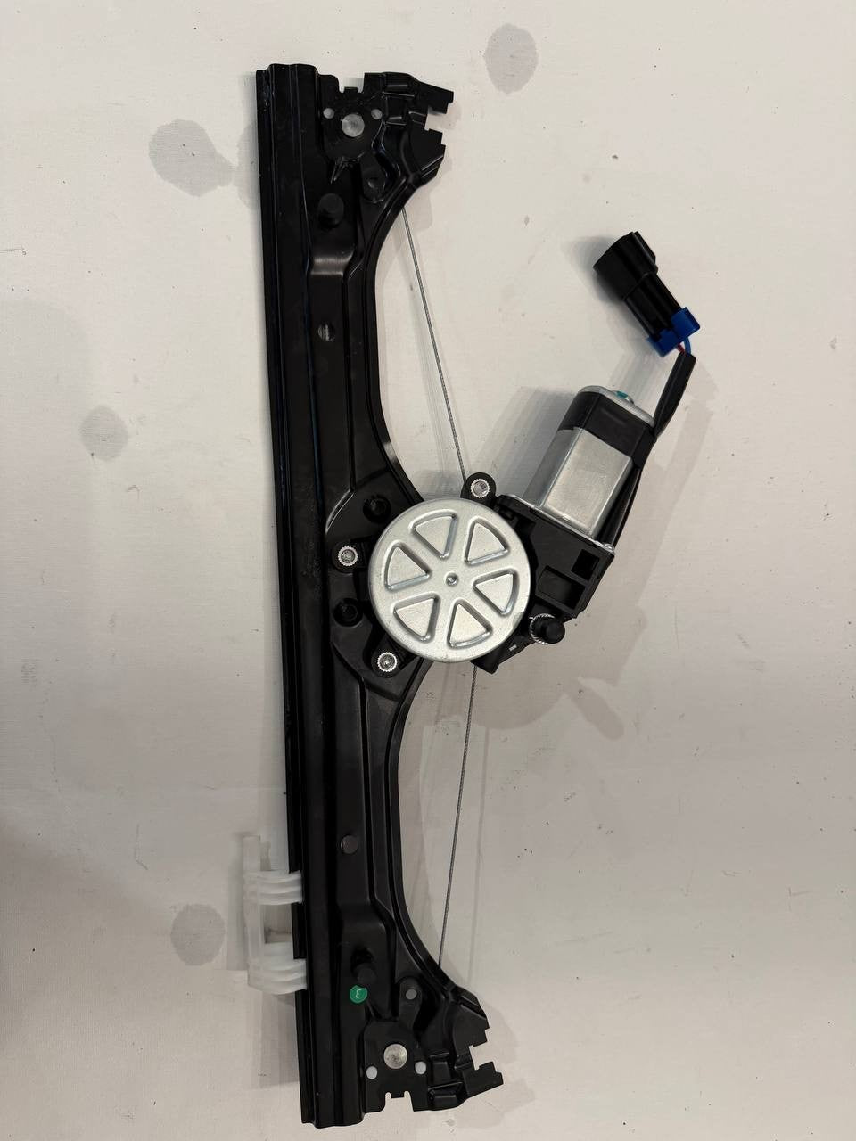 2012-19 Fiat 500 Window Regulator Front Driver Side OEM Used