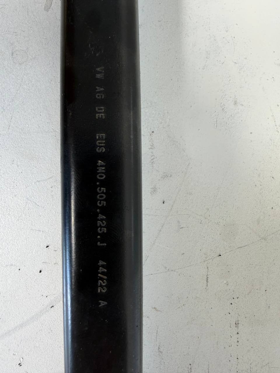 2021 - 2023 Audi A6 Rear Right Control Arm 4M0505292L OEM Used