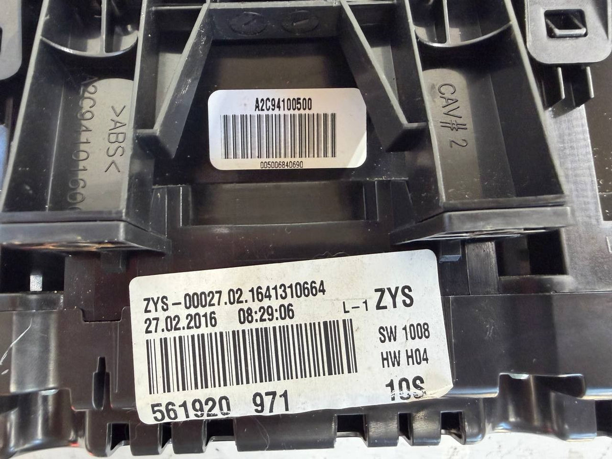 2016 Volkswagen Passat Instrument Cluster Speedometer A2C94100500 OEM