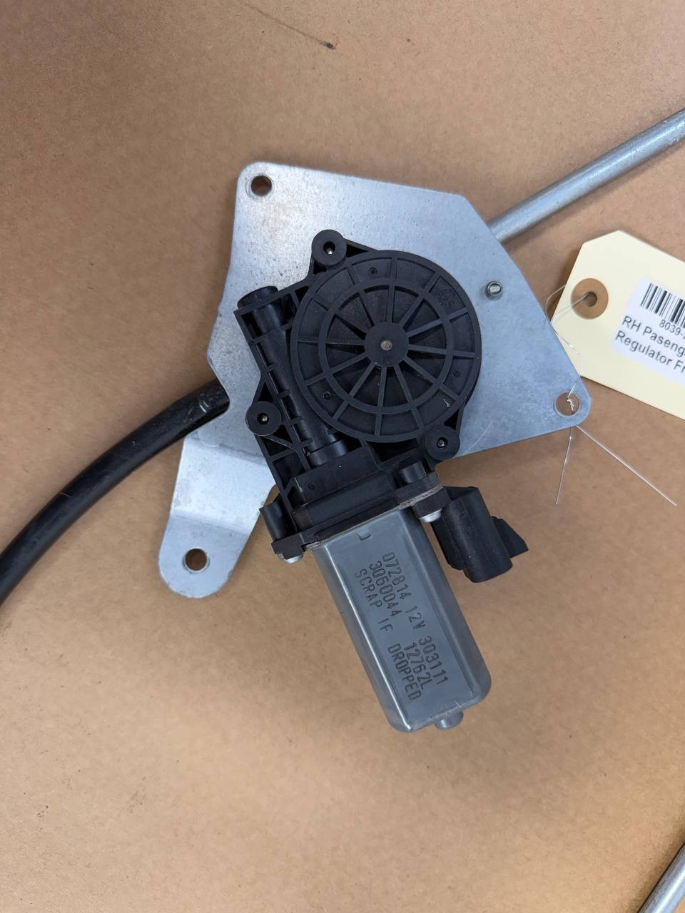 Freightliner M2 106 RH Passenger Door Window Regulator OEM