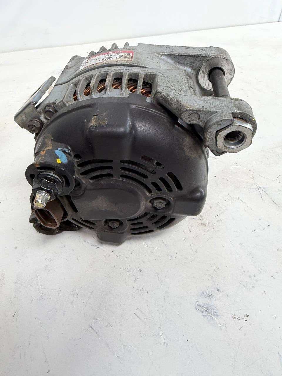 2017 Kia Optima Alternator Generator 373002G061 OEM Used